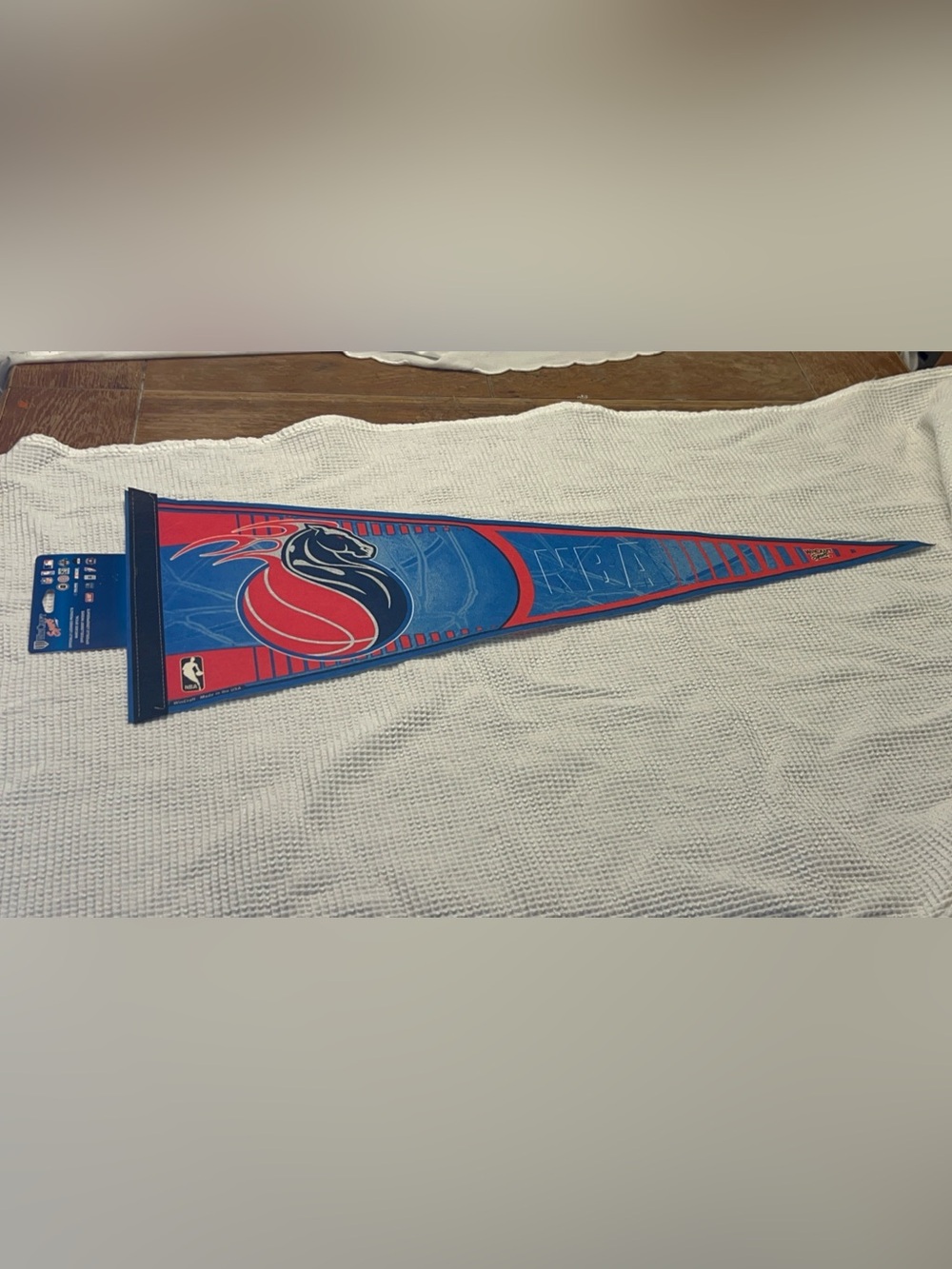 Detroit Pistons Full Size WinCraft NBA Pennant NWT
